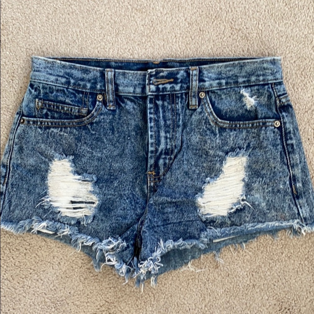 ‼️LAST CALL‼️ Destroyed denim shorts
